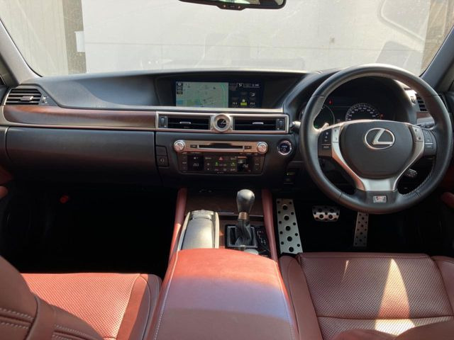 GS300h Fスポーツ