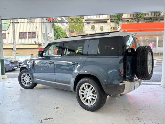 ディフェンダー