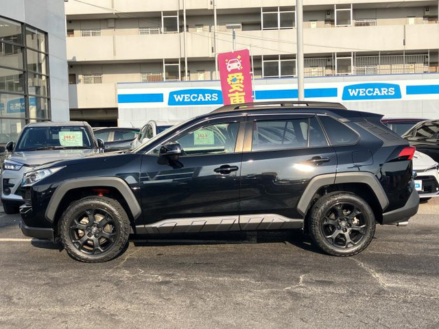 RAV42.0 アドベンチャー オフロードパッケージ 4WD