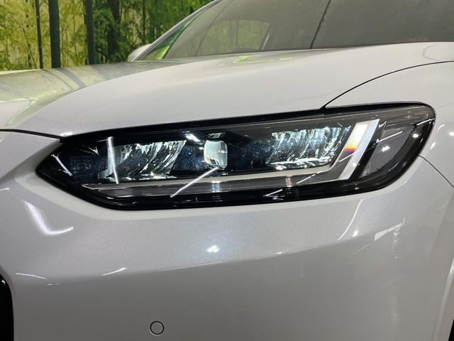 �y�V�[�P���V�����^�[�������v�t��LED�w�b�h���C�g�z�l�C�́w�����E�B���J�[�x�t����LED�w�b�h���C�g�𑕔��􍂋����͂������A�_�����͑��݊������Ղ�ő��Ԃ�����F������₷�����S�ł��B