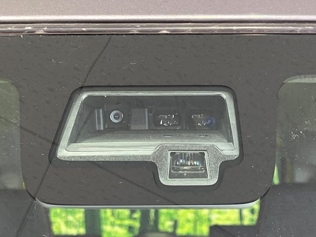 �y�X�Y�L �Z�[�t�e�B�T�|�[�g�z���s���ɑO���̎ԗ�����F�����A�Փ˂������Ȏ��͌x��ƃu���[�L�ŏՓˉ���Ɣ�Q�y�����A�V�X�g�B�����S�Ƀh���C�u�����y���݂��������܂��B