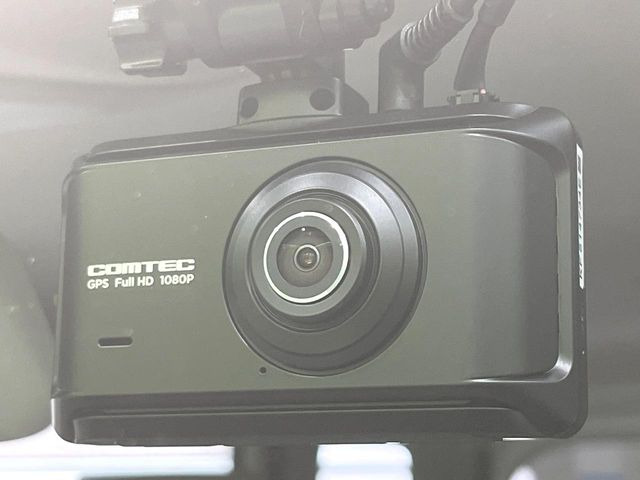 �y�h���C�u���R�[�_�[�z�h���C�u���R�[�_�[����!���s���͂������A������^�]�⎖�̂ɑ��������ہA�f���ŋL�^���A����̃��X�N�ɔ����܂��B���L�^�pSD�J�[�h�͂��q�l�����g�ł��������������K�v������܂��B