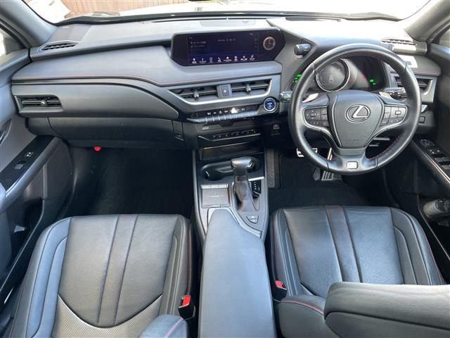 UX250h Fスポーツ