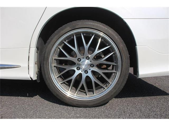 ���Ǝҗl�ւ̔̔��͂��f�肳���Ă��������܂��B �Ԍ������ԗ��̏ꍇ�́A�Ԍ����擾�������x�������z�ŕ\�����Ă���܂��B