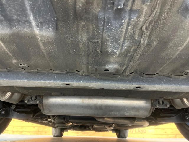 ����肪���ꂢ�Ȃ����ɁA�h�K���H�̎{�H���I�X�X���B�~��n��͂������A���ݕ��ɂ��Z���̕���A��Ń}�����E�E�B���^�[�X�|�[�c���������ɂ��D�]���������Ă���܂��B