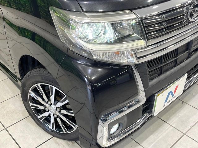 �yLED�w�b�h���C�g�z���V����ԑ��s�����ǍD�Ȏ��E���m�ۂ����S���ĉ^�]�ł��鍂�P�xLED�w�b�h���C�g�𑕔�!�_�����x�������A����d�͂��}�����Ă��܂��B