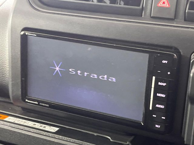 �y�i�r�Q�[�V�����z�g���₷���i�r�ŖړI�n�܂ł�������ē����Ă���܂��B�e��I�[�f�B�I�Đ��@�\���[�����Ă���A���Ԃ̉^�]������Ɋy�����Ȃ�܂�!!