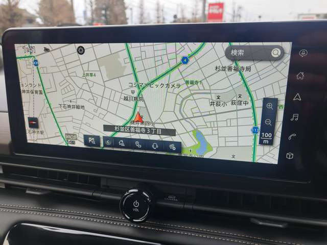 セレナ1.4 e-POWER ハイウェイスターV