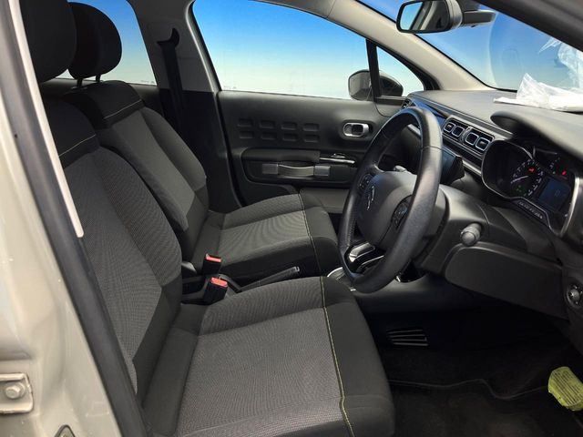 ●シートの使用感:破れ・へたりも少なく、ご覧の通りきれいな状態を維持しております。また、室内クリーニング・コーティングもご用命いただけます。