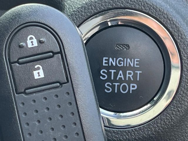 �y�L�[�t���[�V�X�e���z�J�o����|�P�b�g�ɓ��ꂽ�܂܂ł��h�A�̎{���E�������\�ȃX�}�[�g�L�[�𑕔��B�G���W���̃I���E�I�t�����J�M�����o���K�v����������Ƃ��Ă��֗��ł���