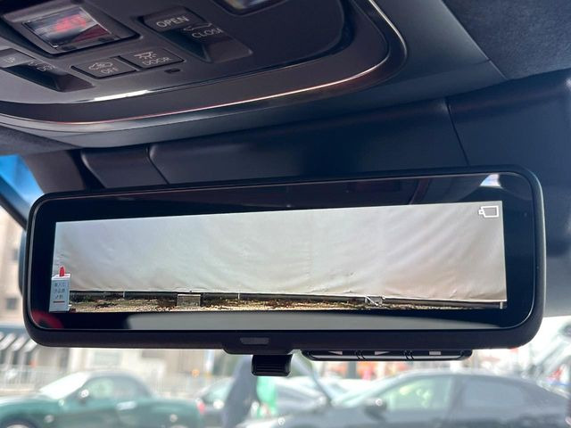 �y�f�W�^���C���i�[�~���[�z��Ȃ̑傫�ȉו��⓯��҂Ō�����m�F���Â炢���ł����S!�J�������B�e�����ԗ�����̉f�������[���~���[���ɕ\���B�N���A�Ȏ��E�ŏ󋵂̊m�F���\�ł�!