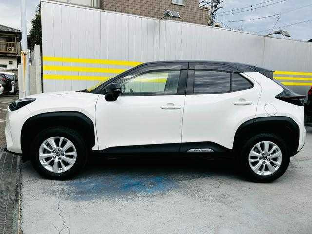 ヤリスクロス1.5 ハイブリッド G