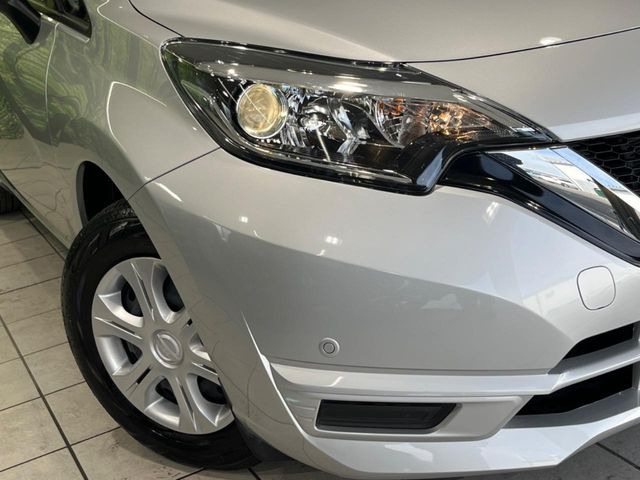 ��Ԃ�r�V���ɂ��ǍD�Ȏ��E�ň��S�ȑ��s������]�������ɂ́y���P�xLED�w�b�h���C�g�z�̎�t����������!�����̂��q�l�ɂ��D�]���������Ă���܂���