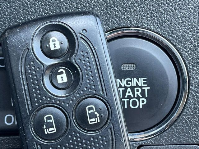 �y�L�[���X�z�������ꂽ�ꏊ����ł��{�^����Ńh�A�̊J���E�{�����ł���̂łƂ��Ă��֗�!�h�A�̌�������ɏ������邱�Ƃ�����܂����