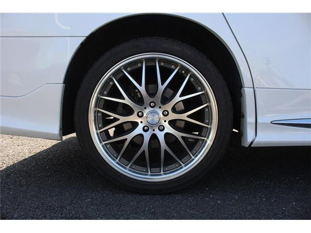 ���Ǝҗl�ւ̔̔��͂��f�肳���Ă��������܂��B �Ԍ������ԗ��̏ꍇ�́A�Ԍ����擾�������x�������z�ŕ\�����Ă���܂��B