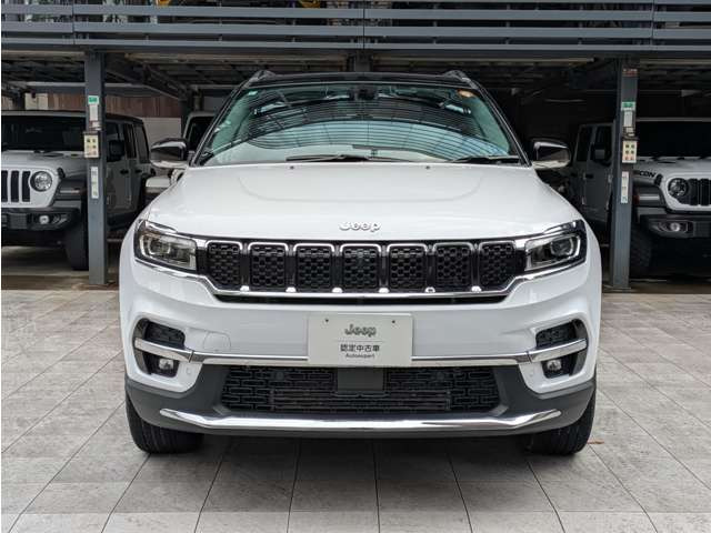 コマンダー2.0 リミテッド ディーゼル 4WD