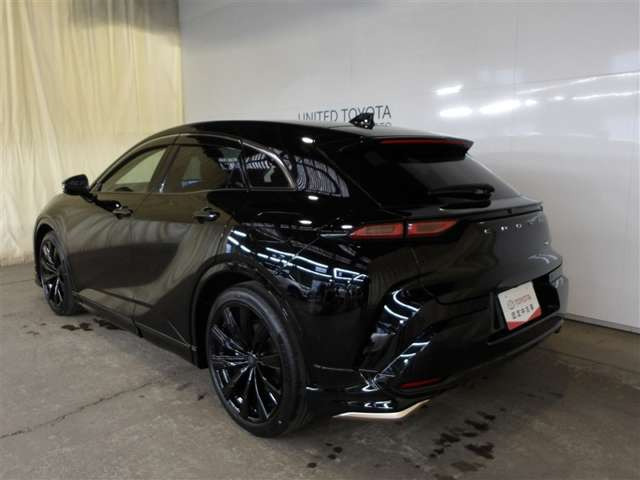 クラウンスポーツ2.5 Z E-Four 4WD