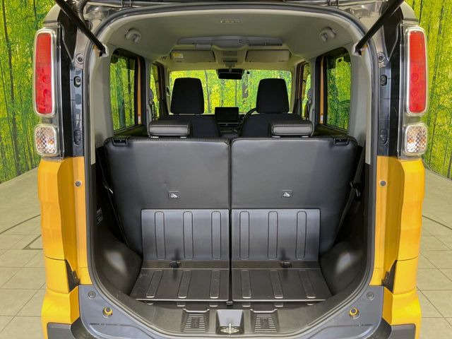 ���i�̂���������ʋ΁A���}���ɏ\���ȉ׎��X�y�[�X���m�ۂ��Ă���܂��B�Z�J���h�V�[�g��|���ƁA�傫�ȉו��̐ύڂ��\�ł���