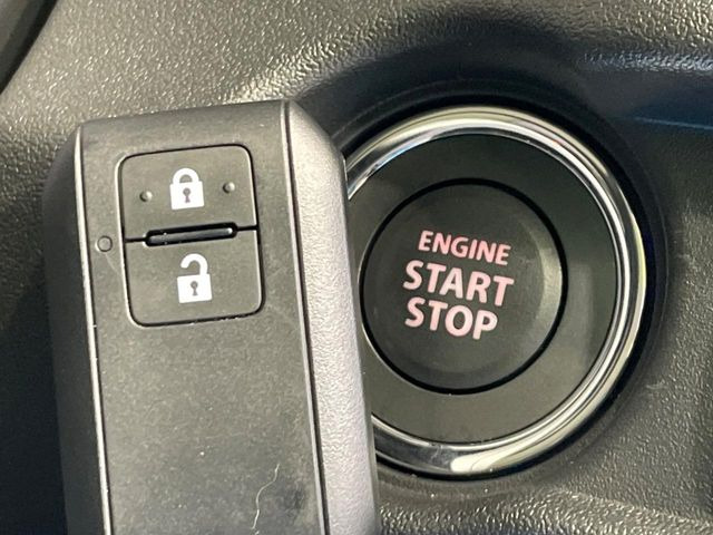 �y�L�[���X�X�^�[�g�V�X�e���z�J�o����|�P�b�g�ɓ��ꂽ�܂܂ł��h�A�̎{���E�������\�ȃX�}�[�g�L�[�𑕔��B�G���W���̃I���E�I�t�����J�M�����o���K�v����������Ƃ��Ă��֗��ł���