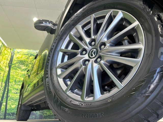 �y����17�C���`�A���~�z�C�[���z�O�ςɃ}�b�`���������A���~�z�C�[���𑕒����Ă���܂��B�e��ЊO�A���~�z�C�[����A�X�^�b�h���X�^�C�����戵�����Ă���܂��B���񂲑��k����������