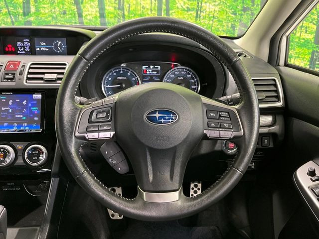 �y�����v�����X�e�A�����O�z�㎿�Ȋv���g�p���邱�ƂŁA��ɂ����������݂ƂĂ��^�]���₷���n���h���ł���