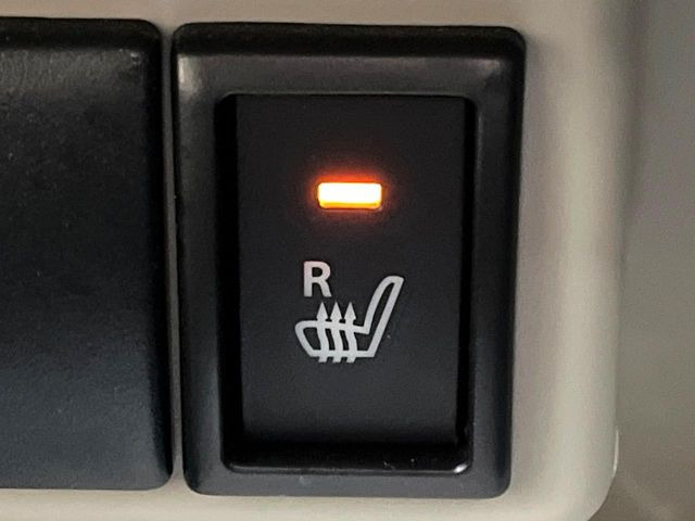 �y�V�[�g�q�[�^�[�z�������ɏd�󂷂�V�[�g�q�[�^�[!�G�A�R����葁�����܂��Ă����̂Ŋ�����̐l�����S�ł��ˁ�G�A�R���̉����͊������邩����A�Ƃ������ɂ����������߂ł��B