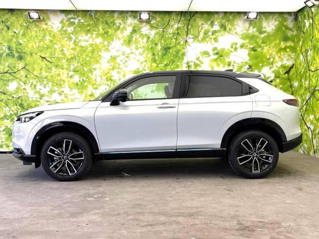 ヴェゼル1.5 e:HEV Z プレイパッケージ