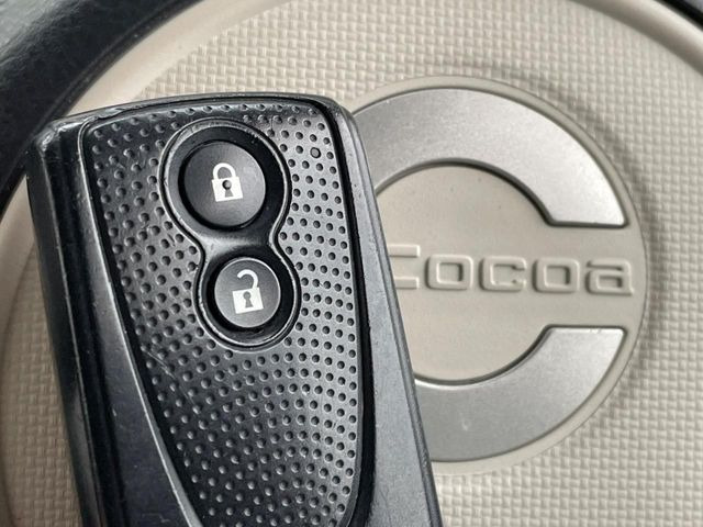 �y�L�[�t���[�V�X�e���z�J�o����|�P�b�g�ɓ��ꂽ�܂܂ł��h�A�̎{���E�������\�ȃX�}�[�g�L�[�𑕔��B�G���W���̃I���E�I�t�����J�M�����o���K�v����������Ƃ��Ă��֗��ł���