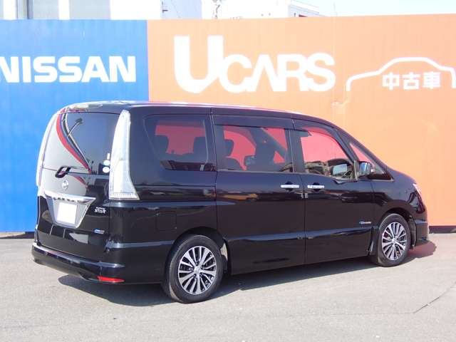 セレナ2.0 ハイウェイスター Vセレクション+Safety II S-HYBRID