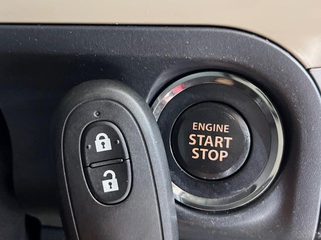 �y�L�[���X�X�^�[�g�V�X�e���z�J�o����|�P�b�g�ɓ��ꂽ�܂܂ł��h�A�̎{���E�������\�ȃX�}�[�g�L�[�𑕔��B�G���W���̃I���E�I�t�����J�M�����o���K�v����������Ƃ��Ă��֗��ł���