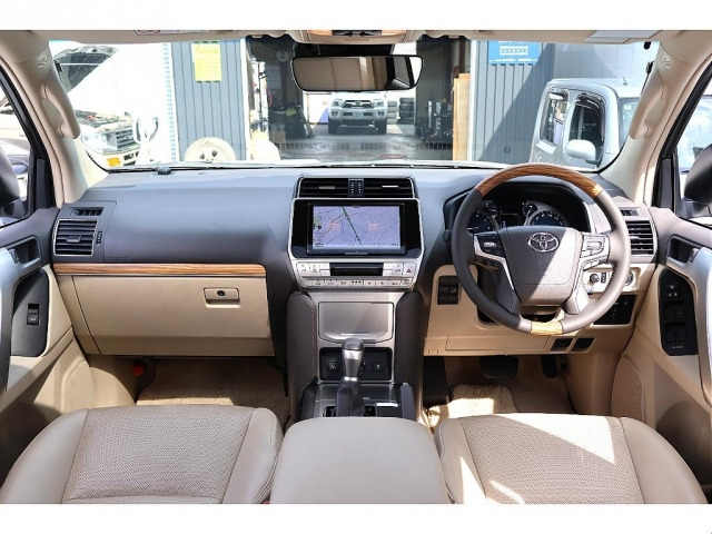 ランドクルーザープラド2.7 TX Lパッケージ マットブラック エディション 4WD