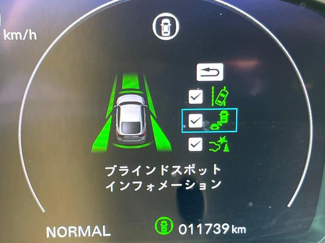 �y�u���C���h�X�|�b�g�C���t�H���[�V�����z���s���A�h�A�~���[�̎��p�ɂȂ�₷���ӏ��Ɍ㑱�Ԃ��ڋ߂���ƃT�C�h�~���[�t�߂Ɍx����\���A�h���C�o�[�ɒ��ӊ��N�����Ă���܂��B