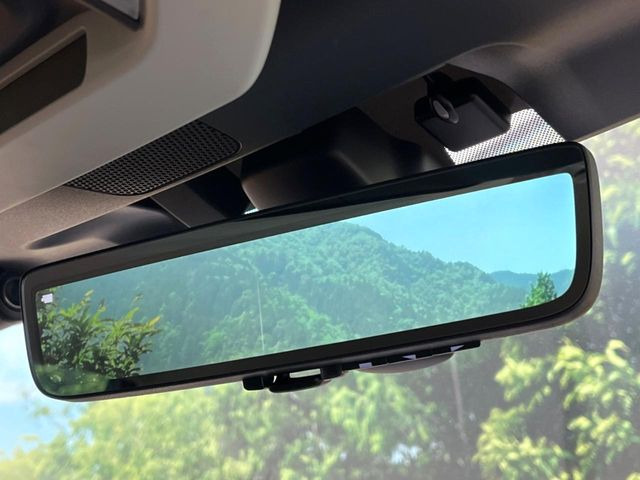 �y�X�}�[�g�����r���[�~���[�z��Ȃ̑傫�ȉו��⓯��҂Ō�����m�F���Â炢���ł����S!�J�������B�e�����ԗ�����̉f�������[���~���[���ɕ\���B�N���A�Ȏ��E�ŏ󋵂̊m�F���\�ł�!