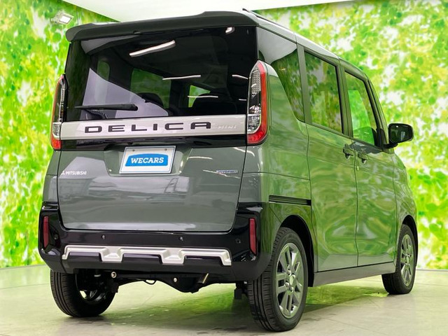 デリカミニT プレミアム 4WD