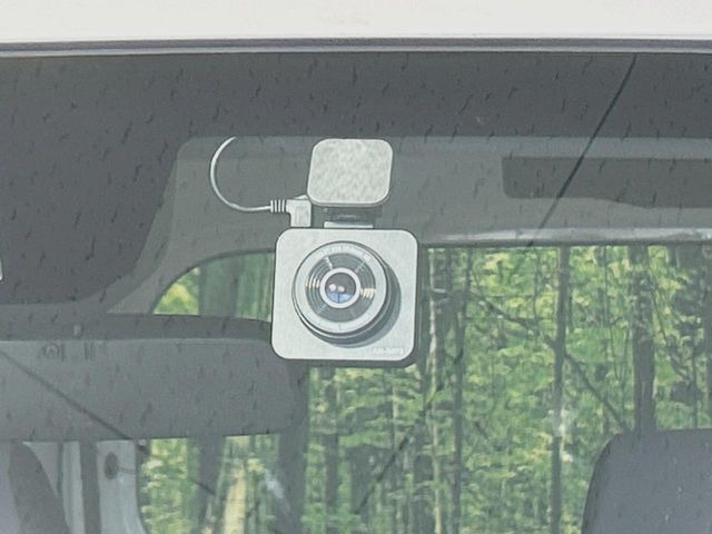 �y�h���C�u���R�[�_�[�z�h���C�u���R�[�_�[����!���s���͂������A������^�]�⎖�̂ɑ��������ہA�f���ŋL�^���A����̃��X�N�ɔ����܂��B���L�^�pSD�J�[�h�͂��q�l�����g�ł��������������K�v������܂��B