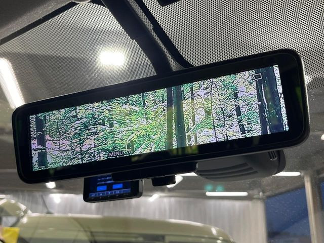 �y�C���e���W�F���g���[���~���[�z��Ȃ̑傫�ȉו��⓯��҂Ō�����m�F���Â炢���ł����S!�J�������B�e�����ԗ�����̉f�������[���~���[���ɕ\���B�N���A�Ȏ��E�ŏ󋵂̊m�F���\�ł�!