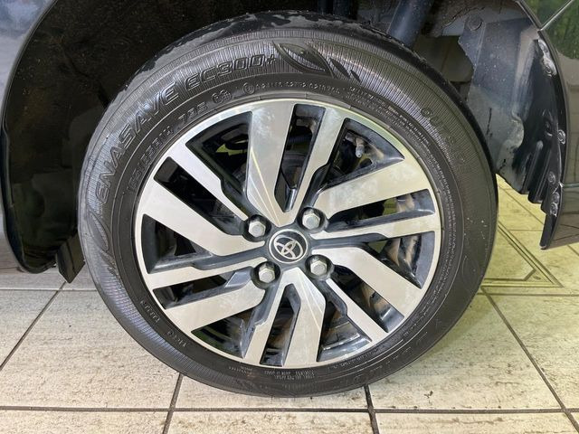 �y����14�C���`�A���~�z�C�[���z�O�ςɃ}�b�`���������A���~�z�C�[���𑕒����Ă���܂��B�e��ЊO�A���~�z�C�[����A�X�^�b�h���X�^�C�����戵�����Ă���܂��B���񂲑��k����������