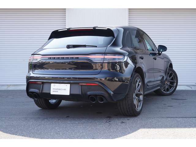 マカンGTS PDK 4WD