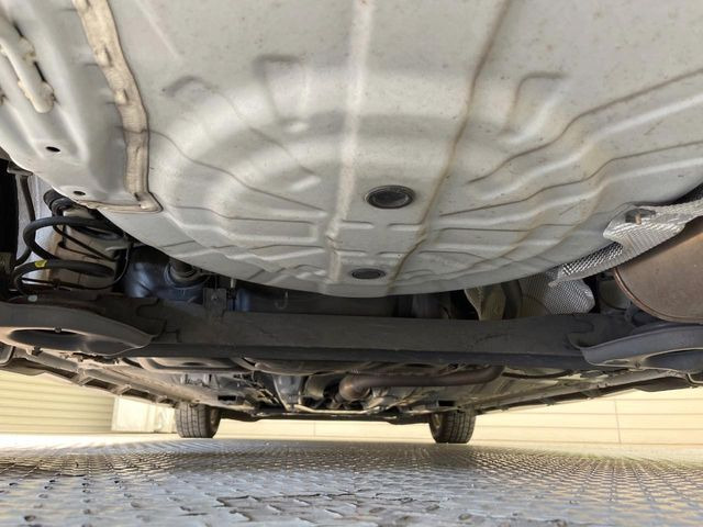 ����肪���ꂢ�Ȃ����ɁA�h�K���H�̎{�H���I�X�X���B�~��n��͂������A���ݕ��ɂ��Z���̕���A��Ń}�����E�E�B���^�[�X�|�[�c���������ɂ��D�]���������Ă���܂��B