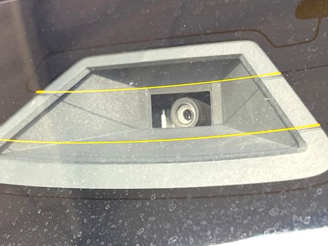 �y�X�Y�L �Z�[�t�e�B�T�|�[�g�z���s���ɑO���̎ԗ�����F�����A�Փ˂������Ȏ��͌x��ƃu���[�L�ŏՓˉ���Ɣ�Q�y�����A�V�X�g�B�����S�Ƀh���C�u�����y���݂��������܂��B