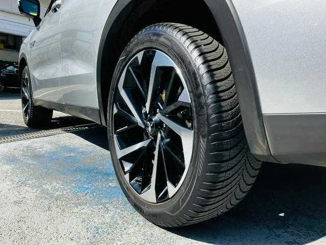 アウトランダーPHEV2.4 G 4WD