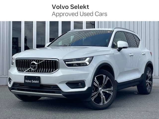 XC40B4 AWD インスクリプション 4WD