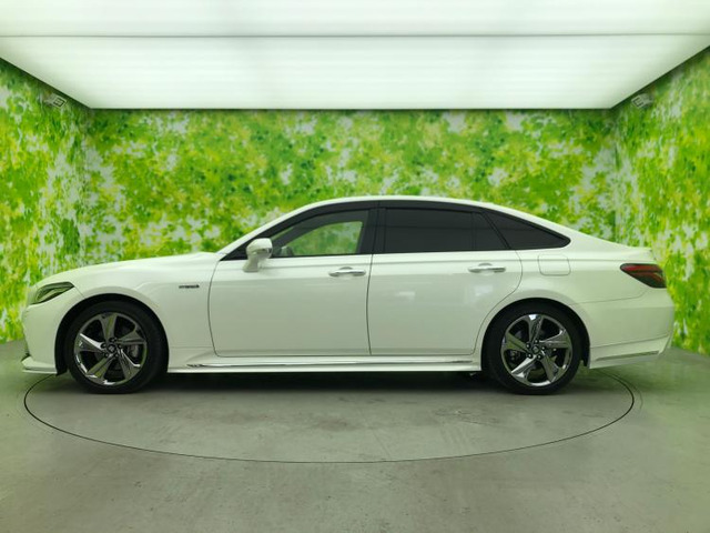 クラウンハイブリッド 2.5 RS