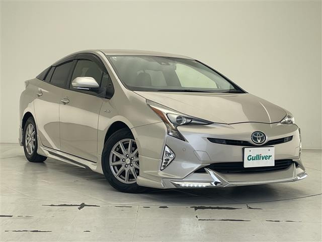 プリウス1.8 S セーフティ プラス