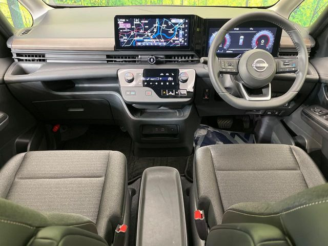 セレナ1.4 e-POWER ハイウェイスターV