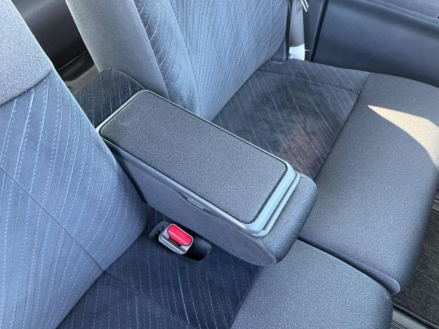 �y�A�[�����X�g�z�^�]���̐g�̂̕��S���y�����Ă����A�[�����X�g�𑕔���