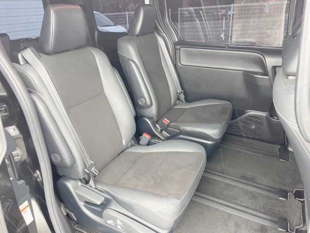 �㕔���Ȃ��C�ɂȂ�悤�ȃL�Y�E�����ւ��蓙�A�傫�ȃ_���[�W�͂Ȃ��A�ǍD�ȏ�Ԃł��B