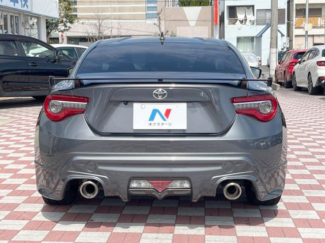 ���Ђł́A�S�ԁw�C�����Ȃ��x�̂��Ԃ̂ݎ�舵���Ă���܂��B��C�o�C���[�ɂ�錵�I�����d����̌�A���Ɍ�̎ԗ��`�F�b�N���s���A�l�N�X�e�[�W���F�肵�����i���Ȓ��ÎԂ����񋟂��Ă���܂��B