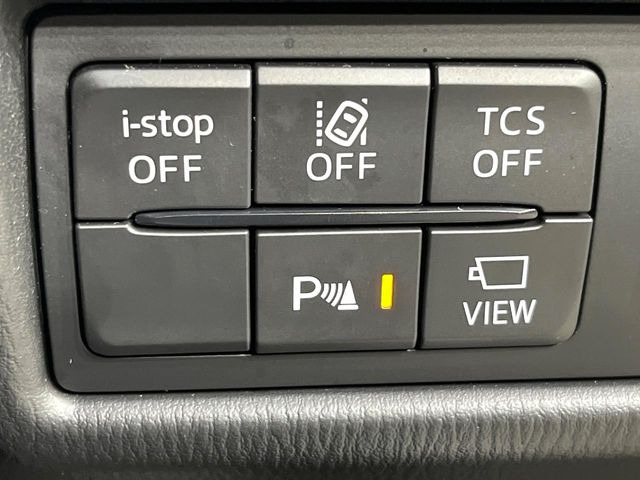 �yi-ACTIVESENSE�z���s���ɑO���̎ԗ�����F�����A�Փ˂������Ȏ��͌x��ƃu���[�L�ŏՓˉ���Ɣ�Q�y�����A�V�X�g�B�����S�Ƀh���C�u�����y���݂��������܂��B