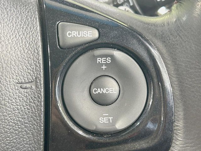 �y�N���[�Y�R���g���[���z�������H�����N���N���s�B�A�N�Z���𗣂��Ă���葬�x�ő��s���ł��A�������^�]���̕��S���y��!�����E�������ȒP�ȃX�C�b�`����Œ����ł��܂��B